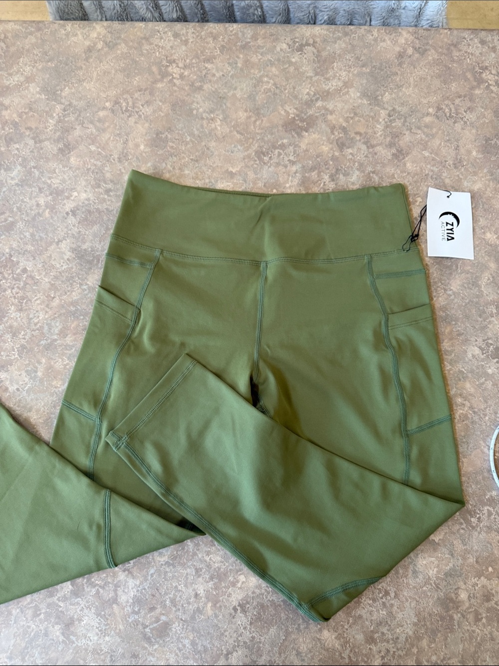 Zyia Women’s Olive Athletic Leggings with Side Pockets